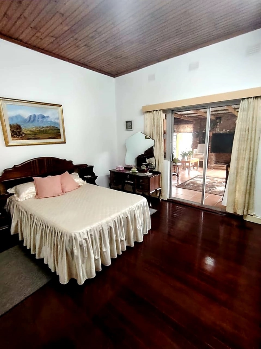 4 Bedroom Property for Sale in Amalinda Eastern Cape